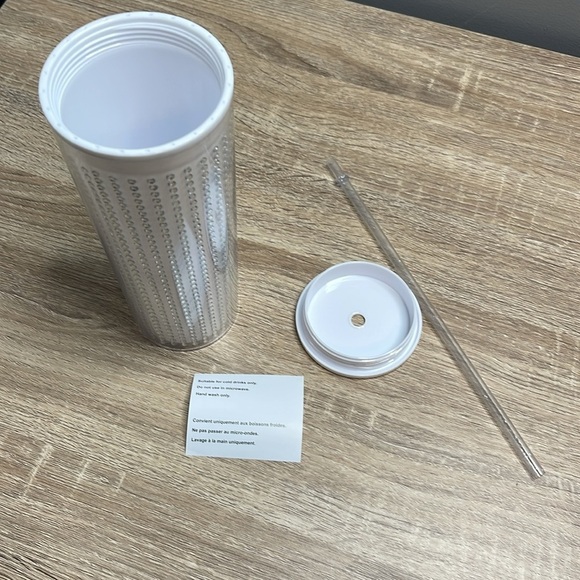 Wifey White Rhinestone Studded Tumbler with Straw Tall Cold Beverage NWT - Picture 4 of 7